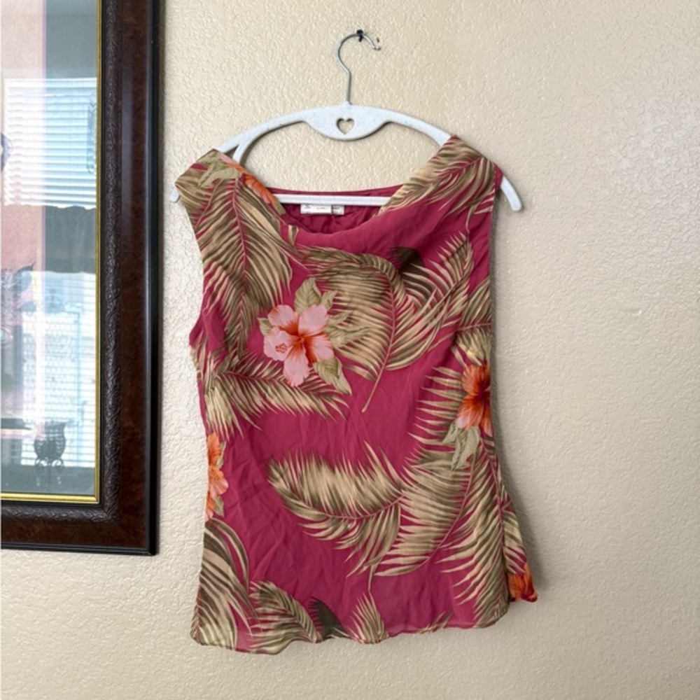 Tommy Bahamas 100% Silk Top Size 8